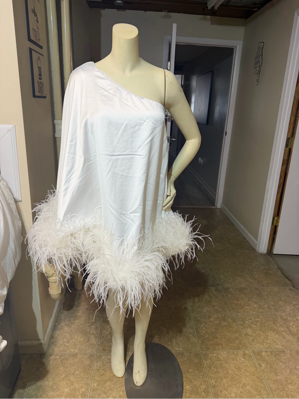AKIRA White One-Shoulder Feather Trim Dress
